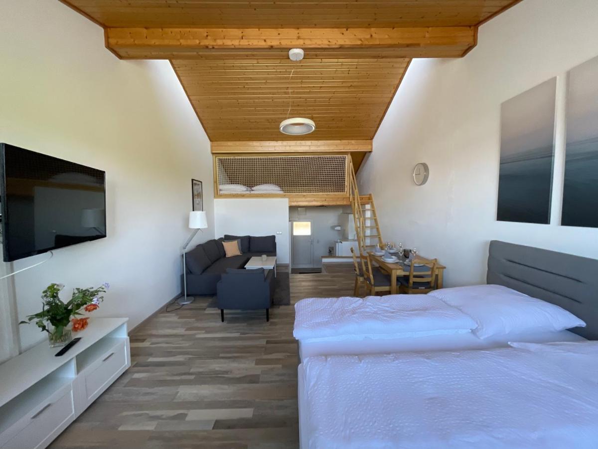 Sweet Rooms Bubesheim Buitenkant foto
